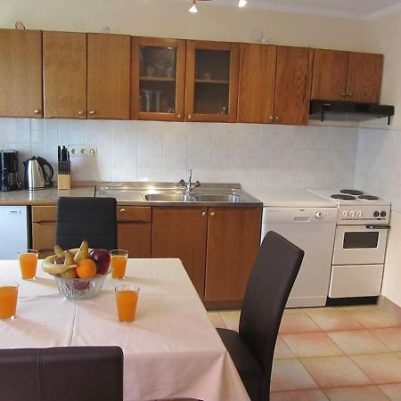 Apartments Marijana Srsici Экстерьер фото